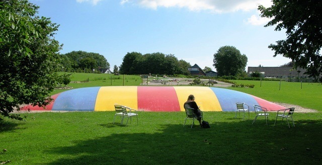 legeplads hoppeborg